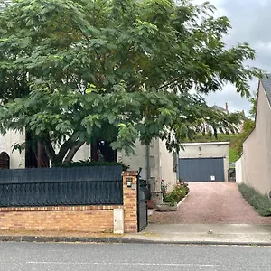 Maison De Campagne Trezelles
